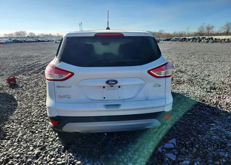 2014 Ford Escape Se z USA, uszkodzony, nr VIN 1FMCU9GX4EUB60435